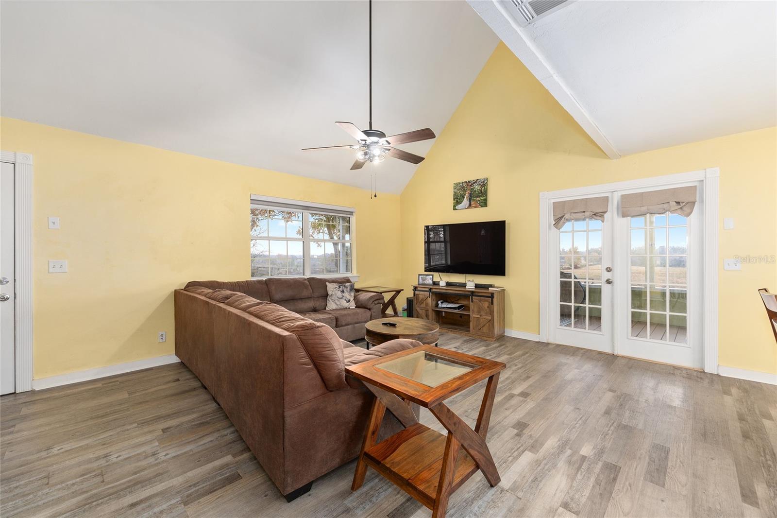 Image 8 of 70 For 13590 120th Street