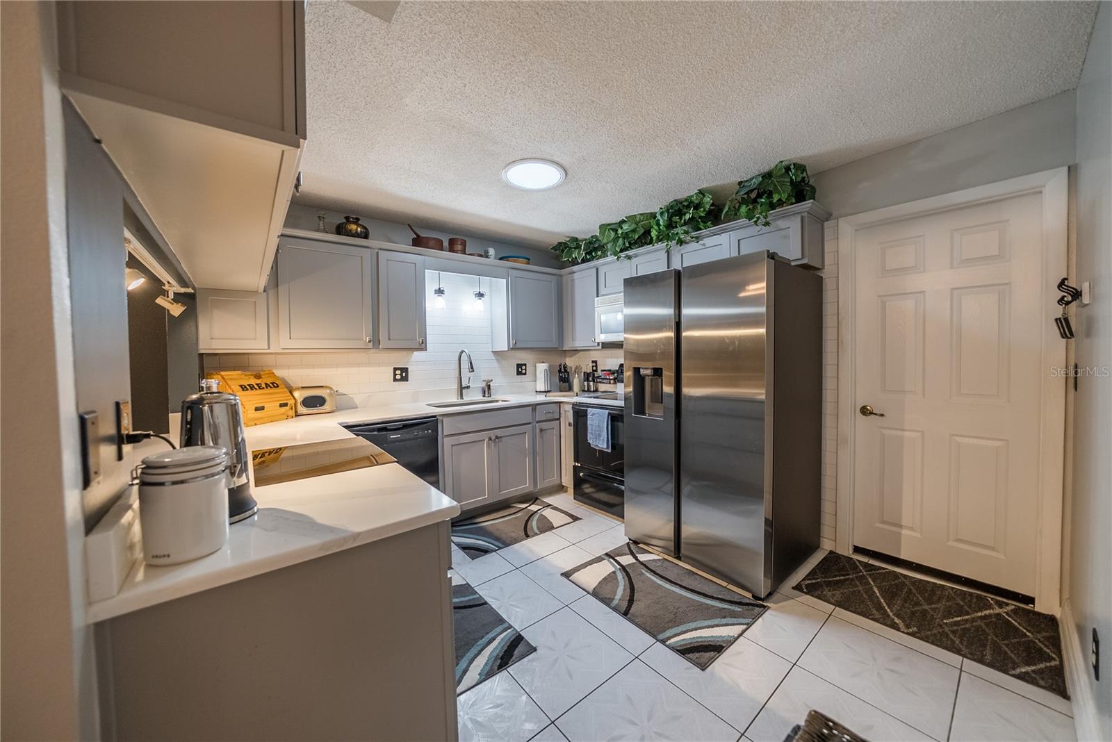 Image 22 of 26 For 9855 85th Terrace Road A