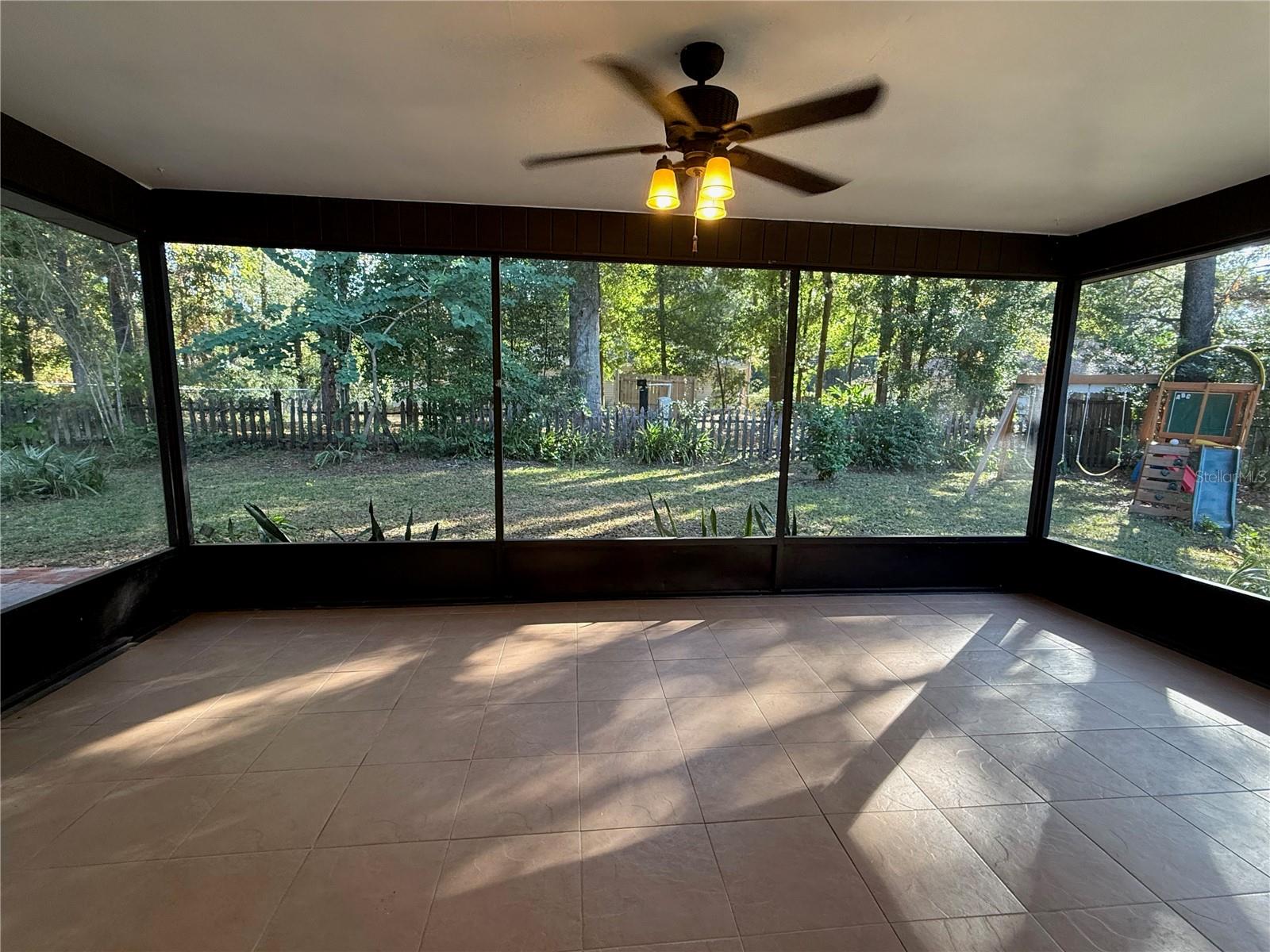 Image 24 of 31 For 6441 65th Avenue