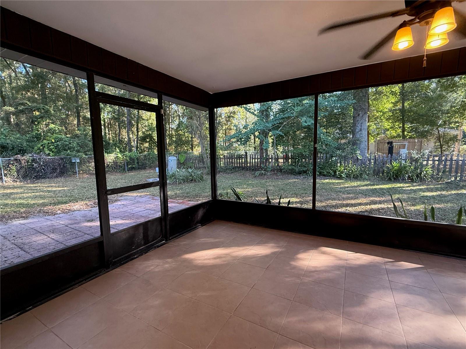 Image 26 of 31 For 6441 65th Avenue