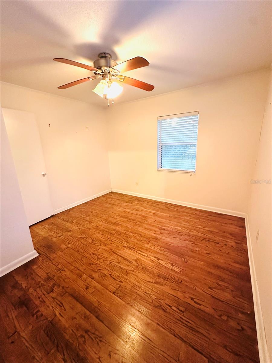 Image 15 of 26 For 2620 2nd Avenue