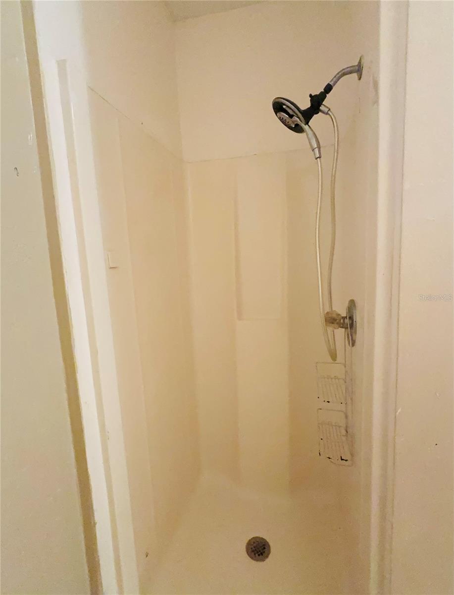 Image 18 of 26 For 2620 2nd Avenue