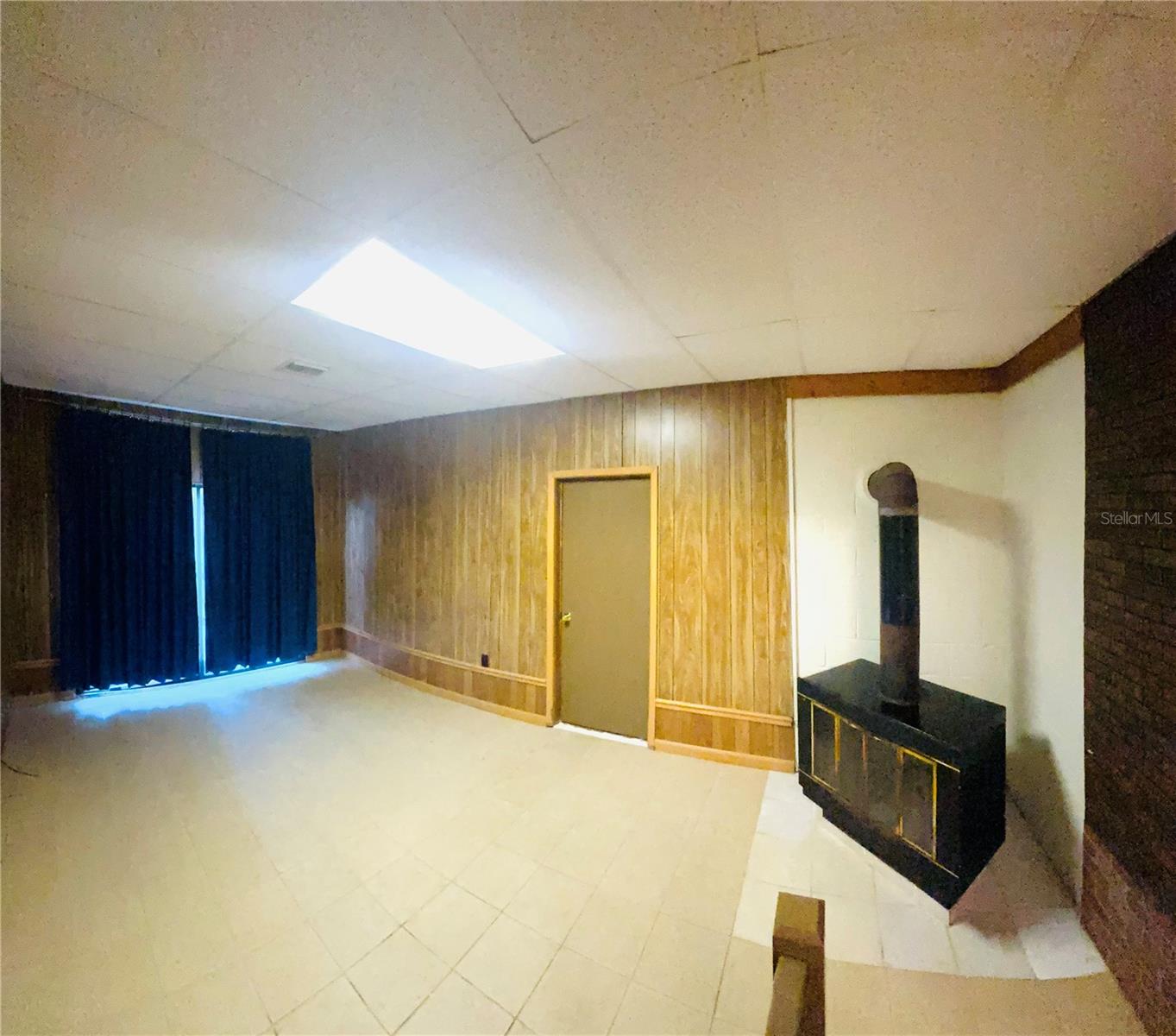 Image 20 of 26 For 2620 2nd Avenue