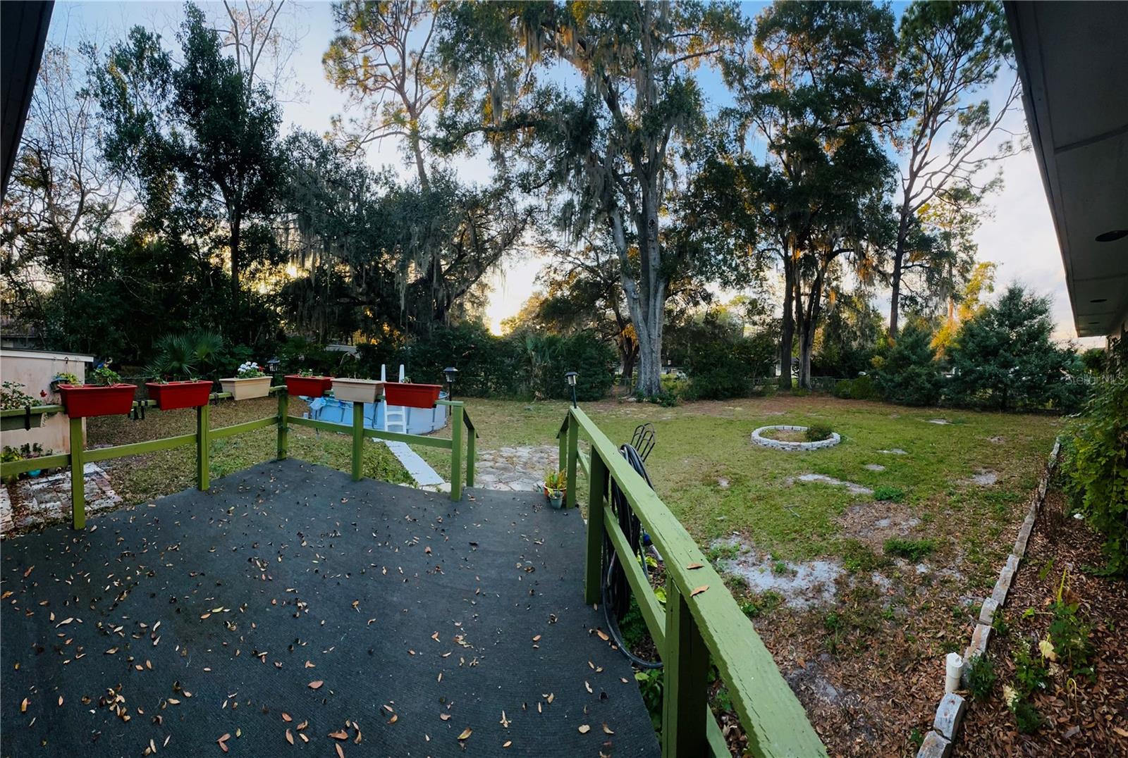 Image 3 of 26 For 2620 2nd Avenue