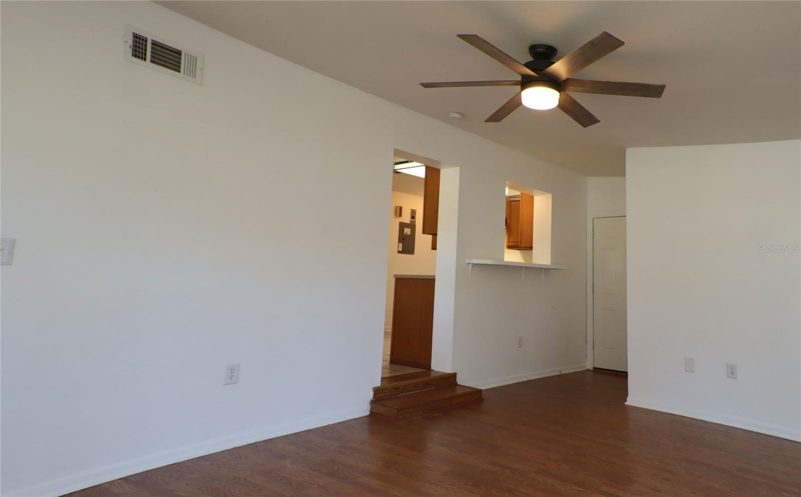 Image 5 of 28 For 2930 13th Street