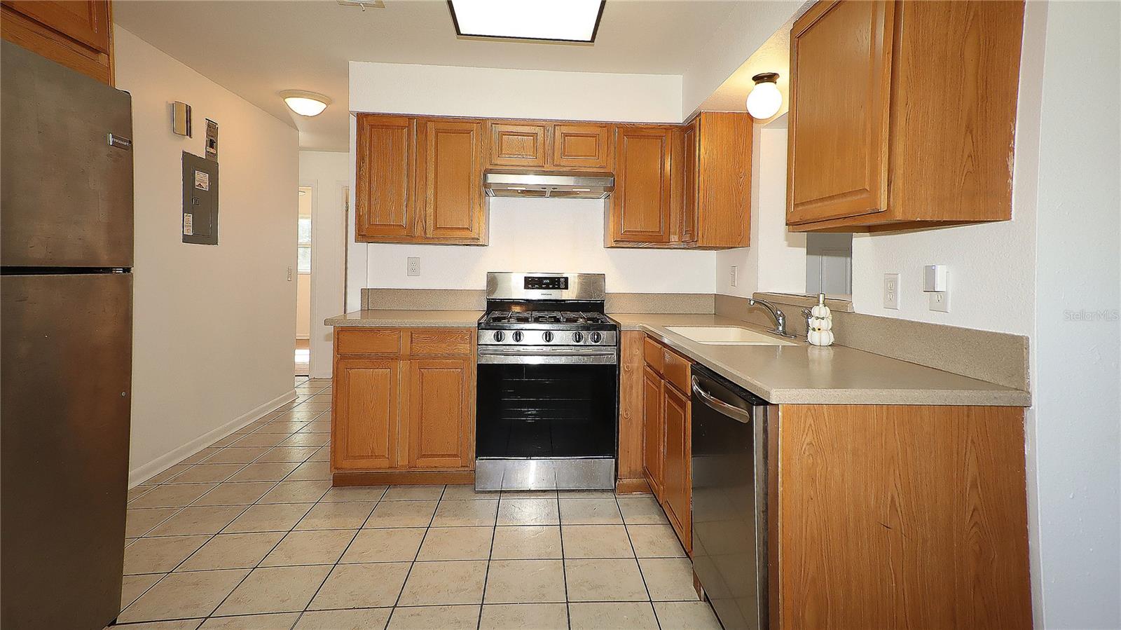 Image 7 of 28 For 2930 13th Street