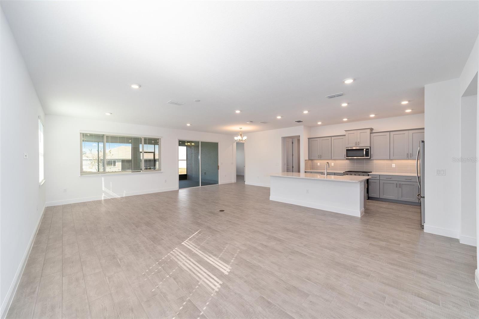 Image 11 of 42 For 10019 106th Circle