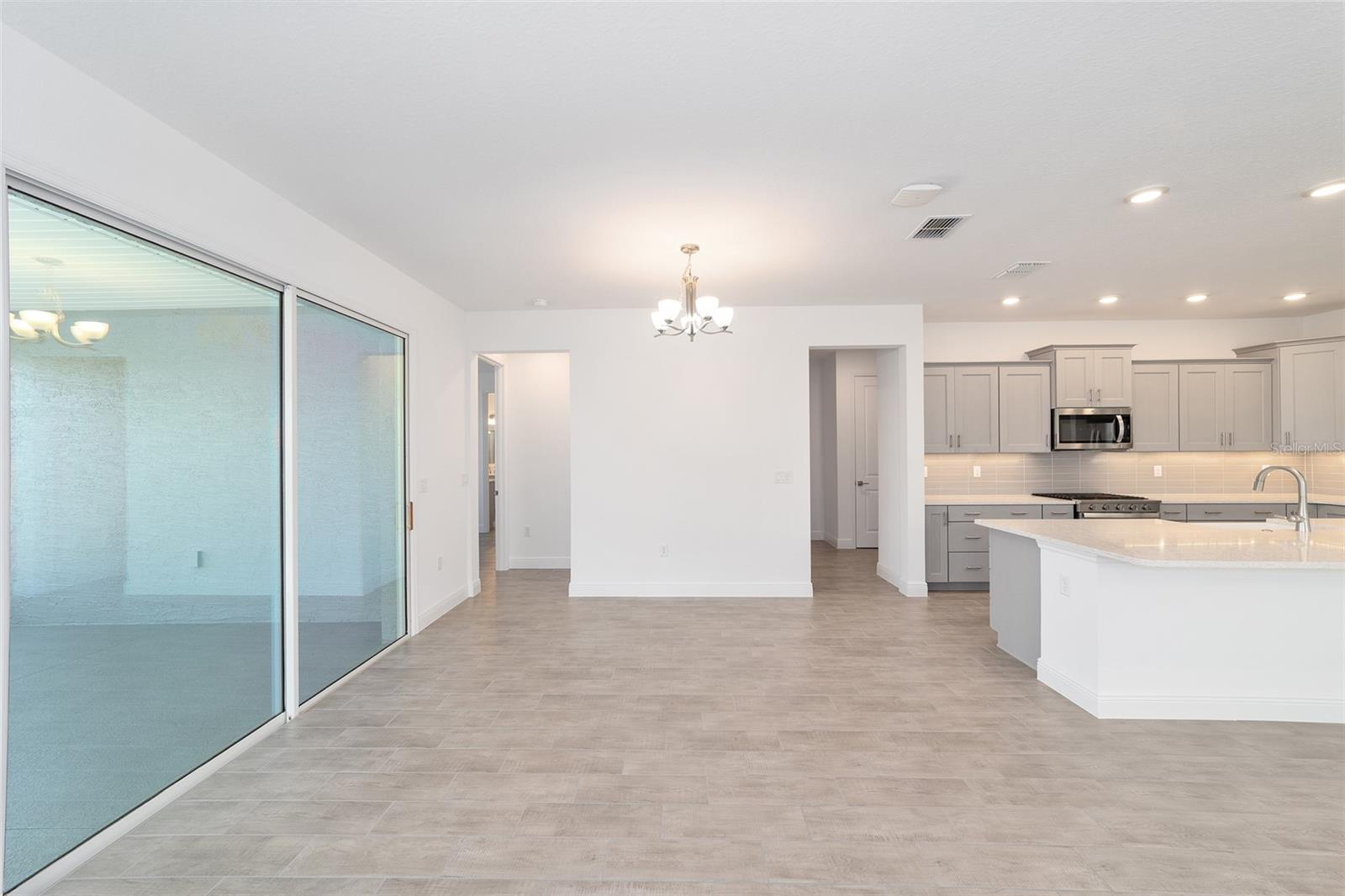 Image 15 of 42 For 10019 106th Circle