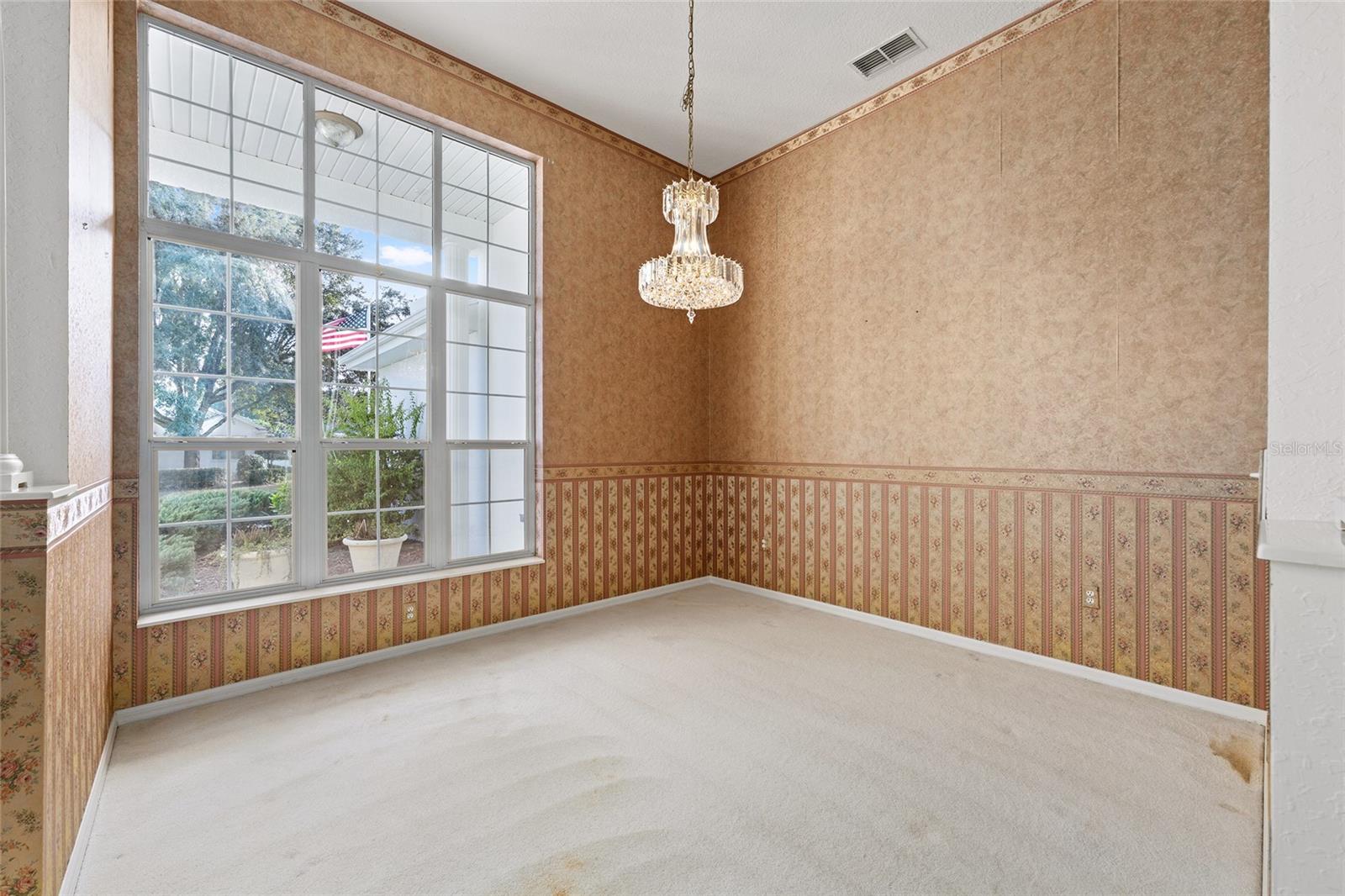 Image 11 of 66 For 11621 72nd Circle