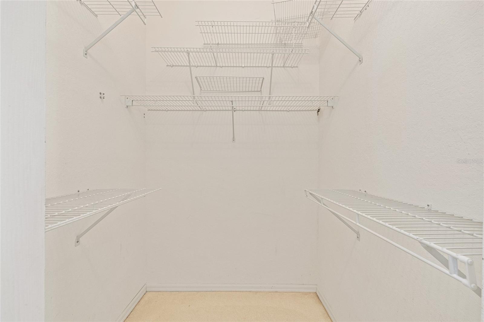 Image 36 of 66 For 11621 72nd Circle