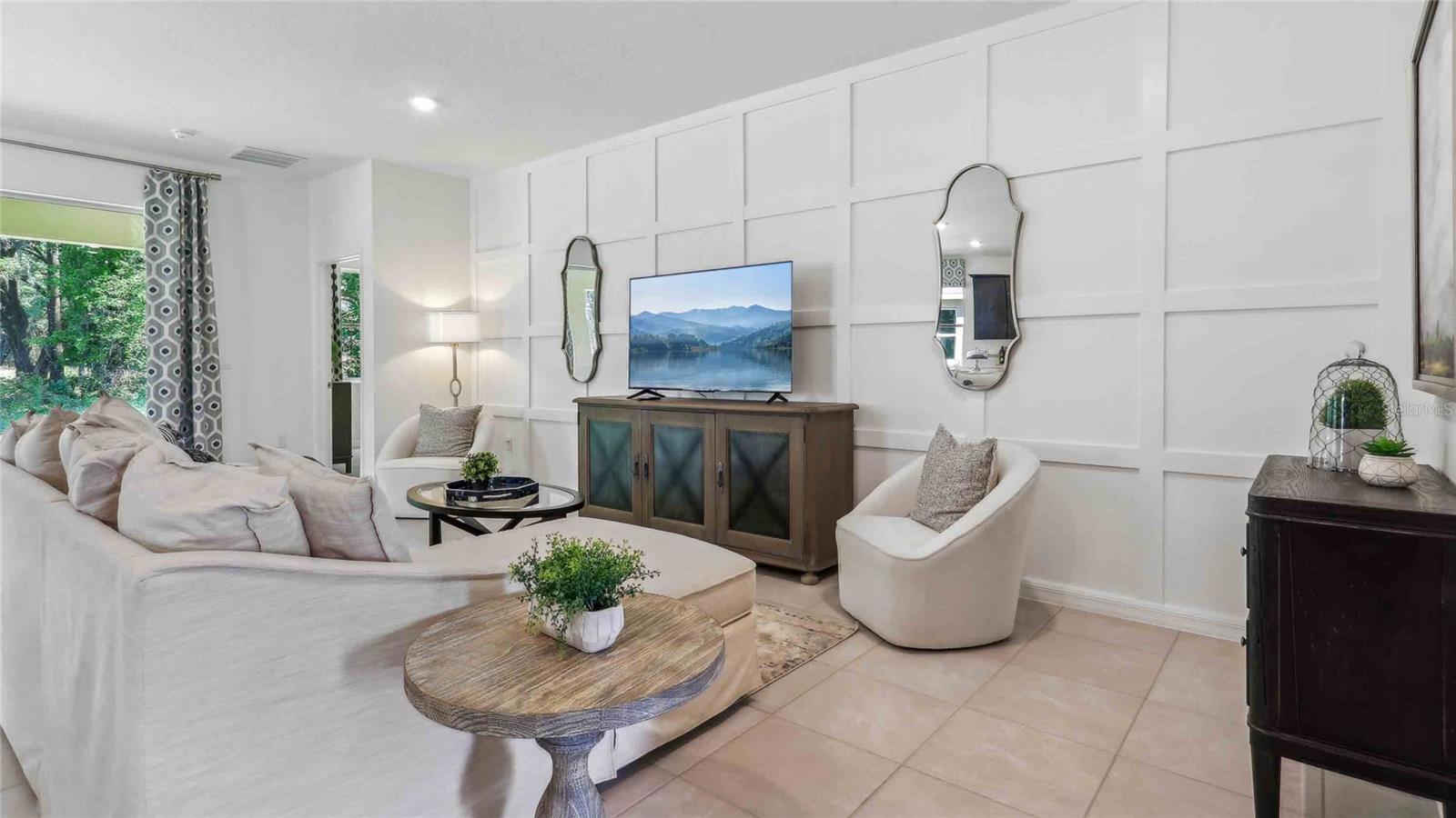 Image 3 of 25 For 8209 Ives Place