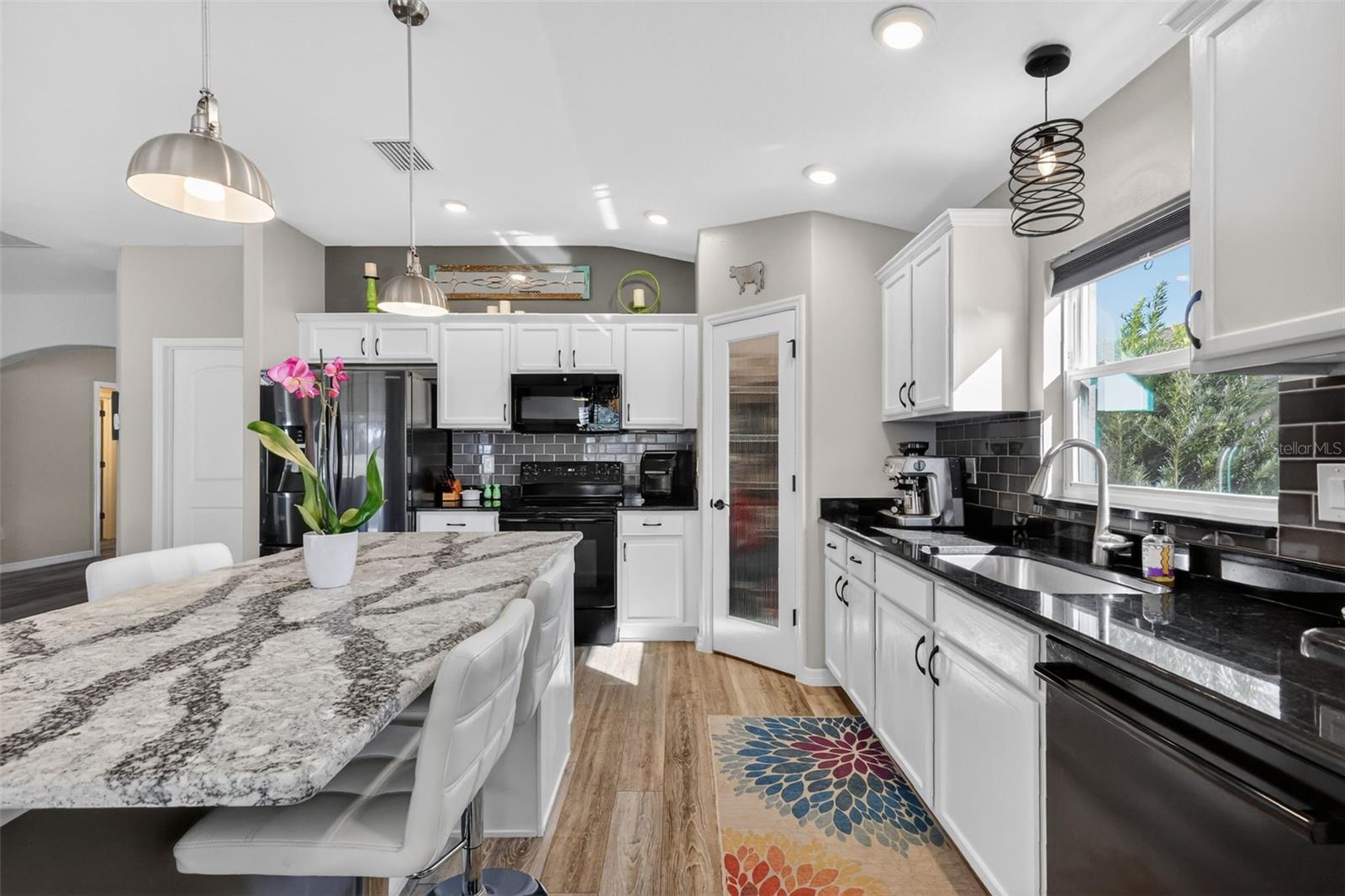 Image 14 of 59 For 4714 Independence Trail