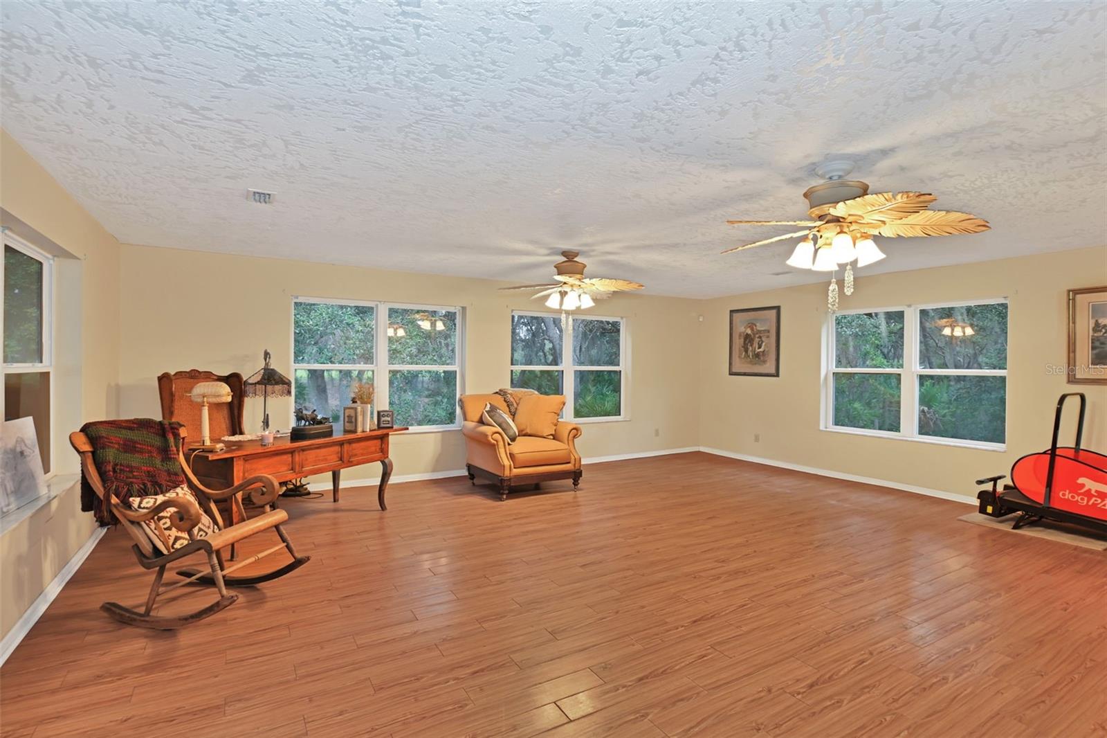 Image 18 of 54 For 11064 212th Lane