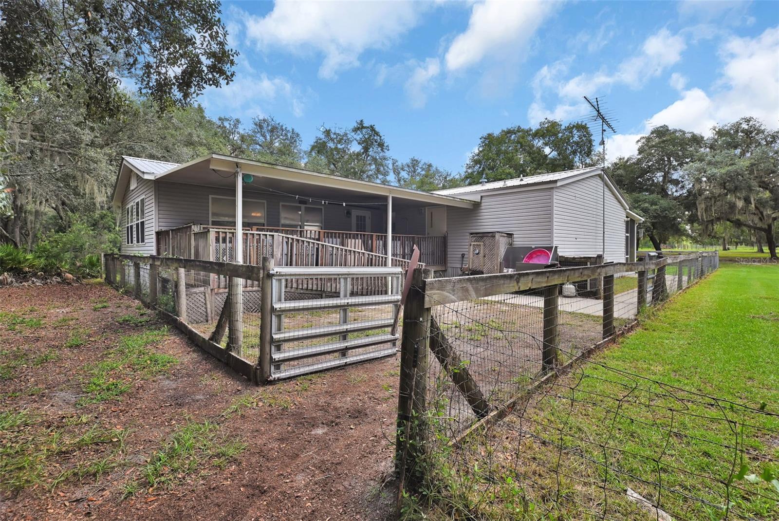 Image 46 of 54 For 11064 212th Lane