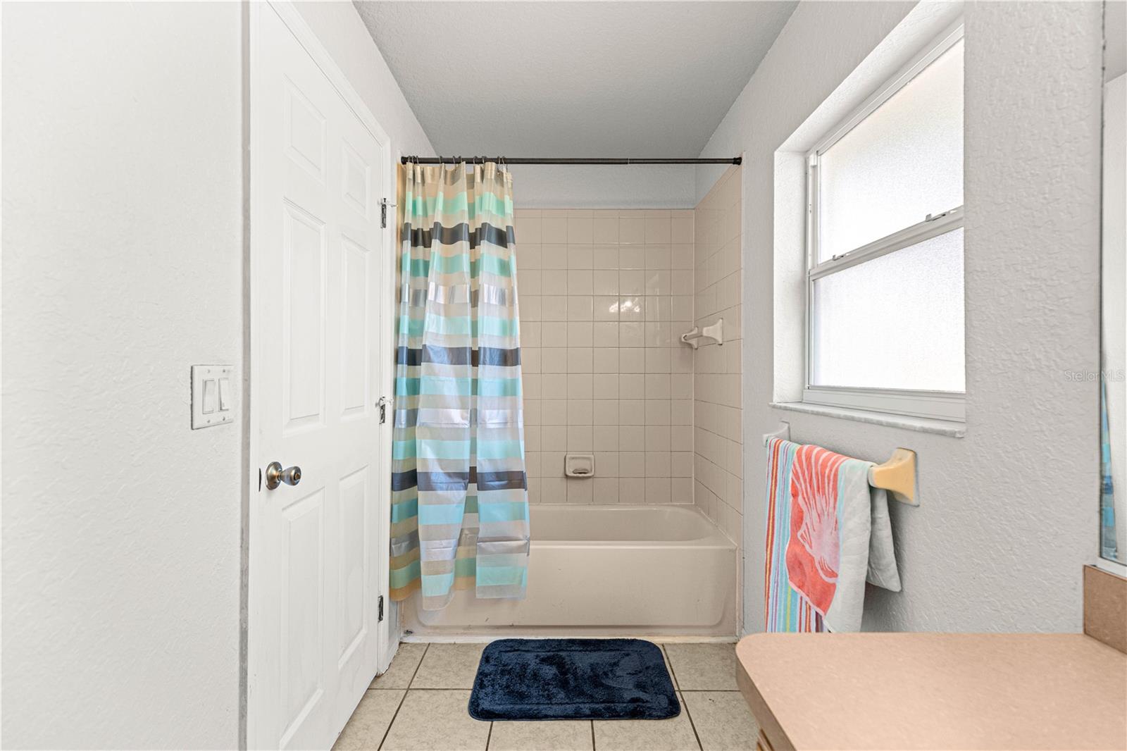 Image 17 of 44 For 13664 41st Court