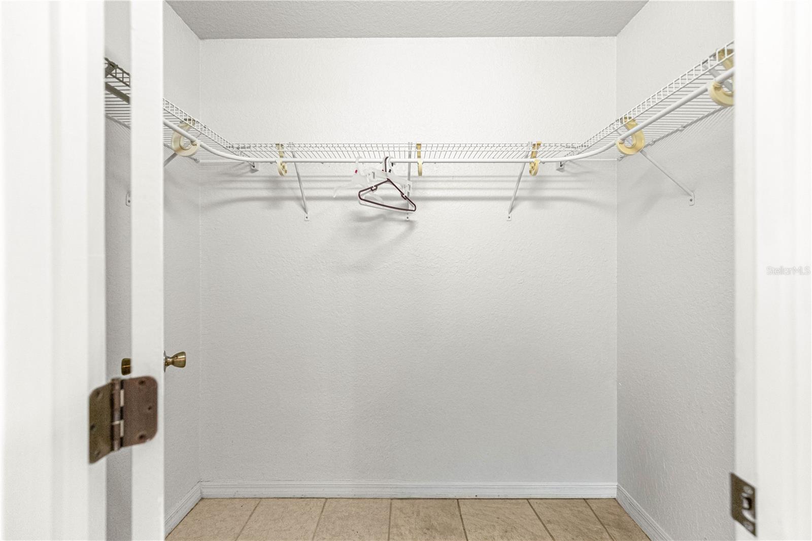 Image 18 of 44 For 13664 41st Court