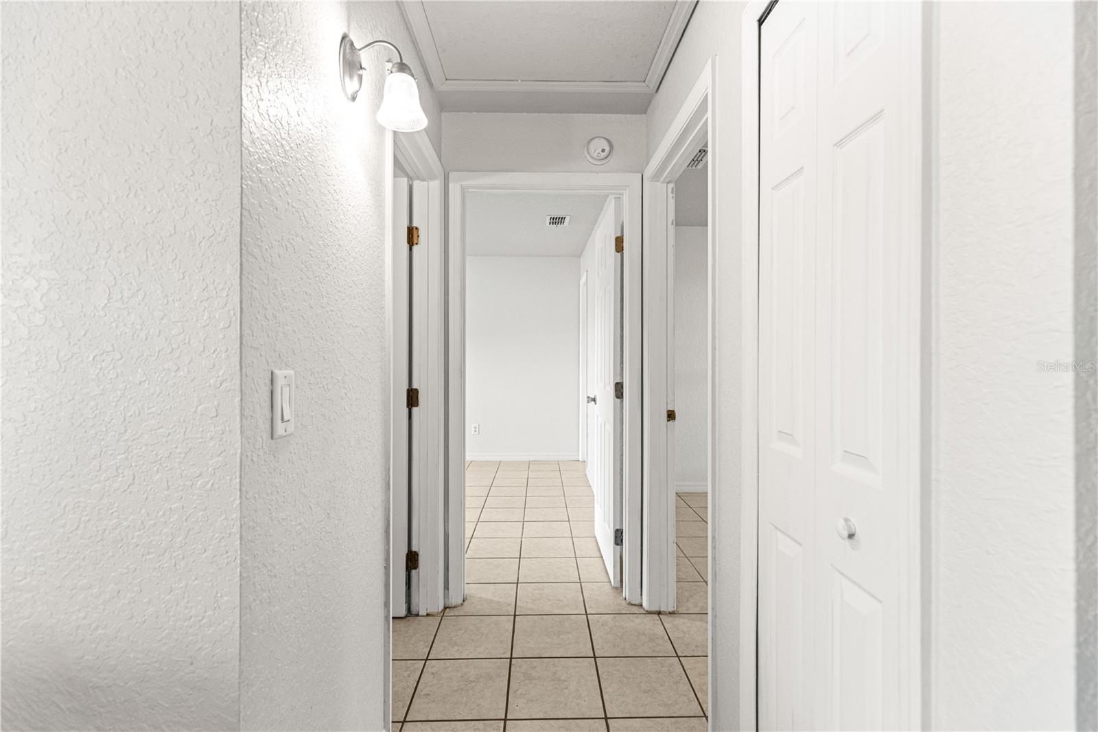 Image 25 of 44 For 13664 41st Court