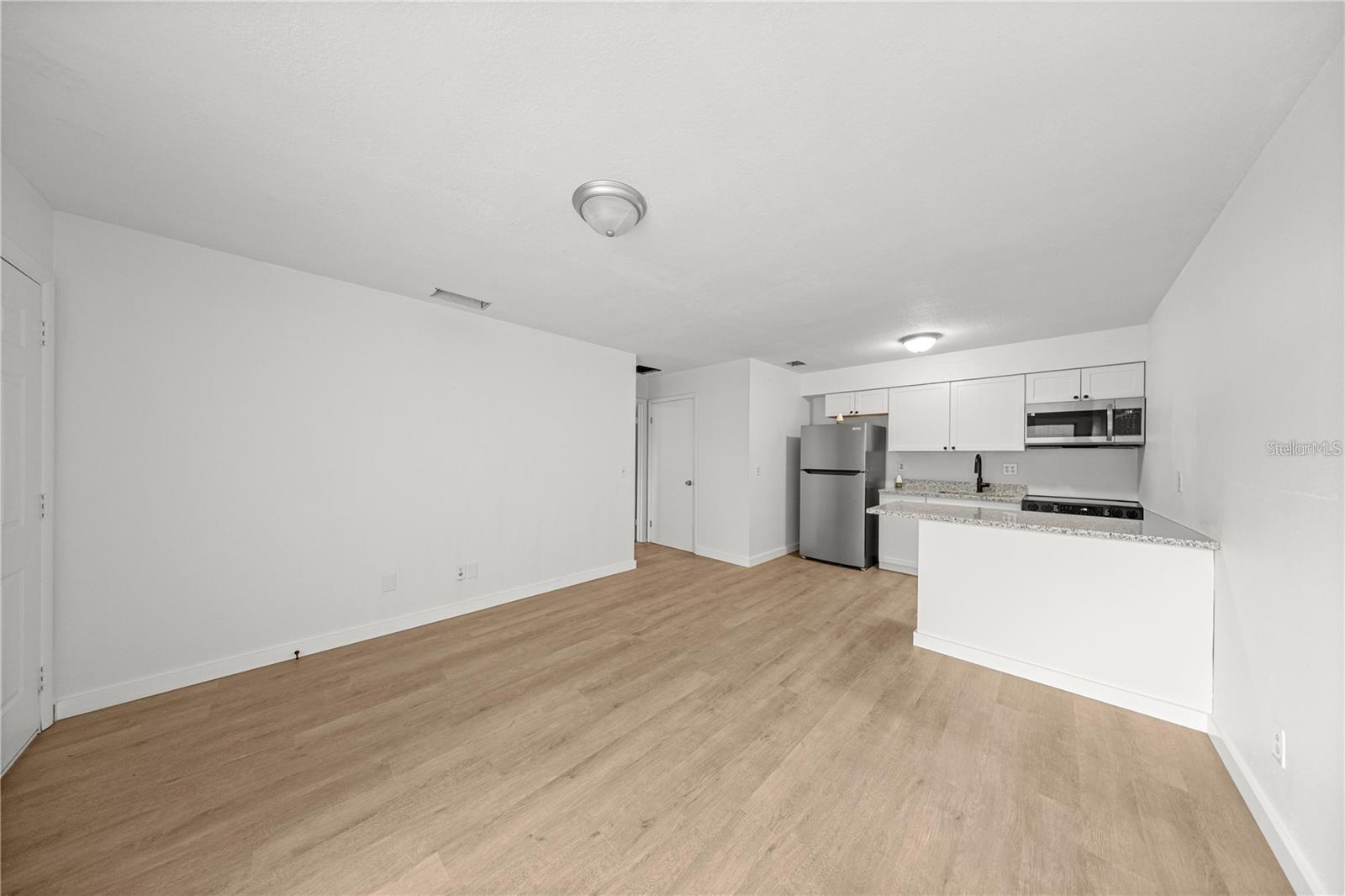 Image 4 of 10 For 2931 52nd Avenue B