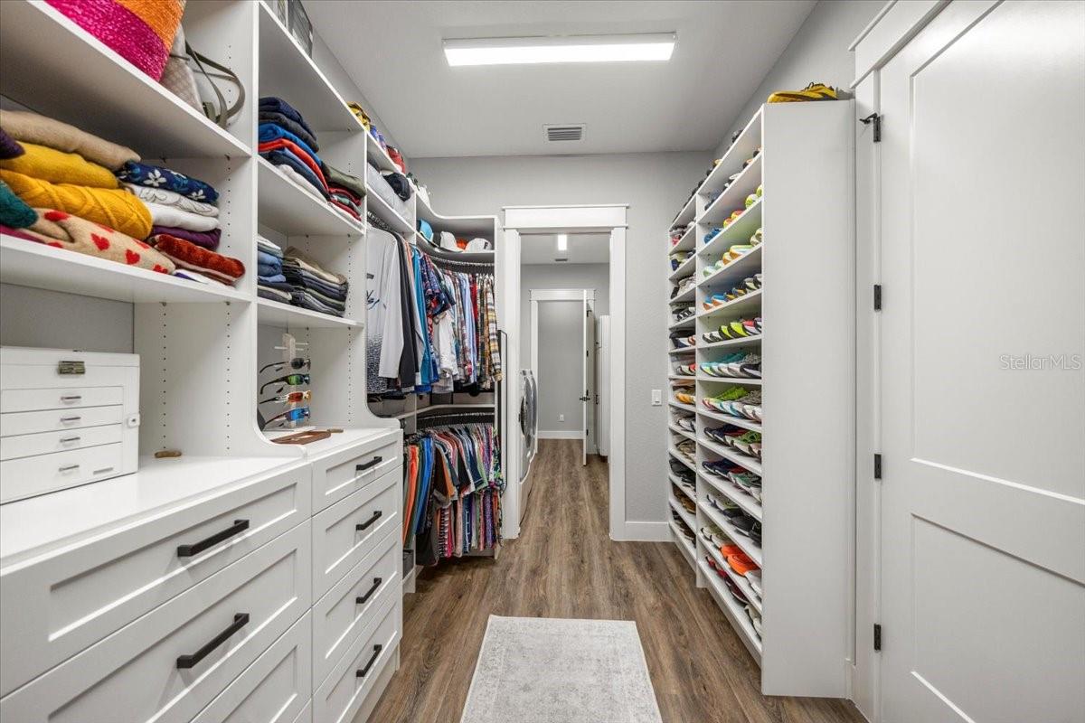 Image 26 of 57 For 10561 104th Circle