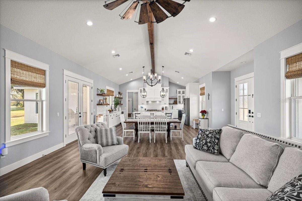 Image 8 of 57 For 10561 104th Circle