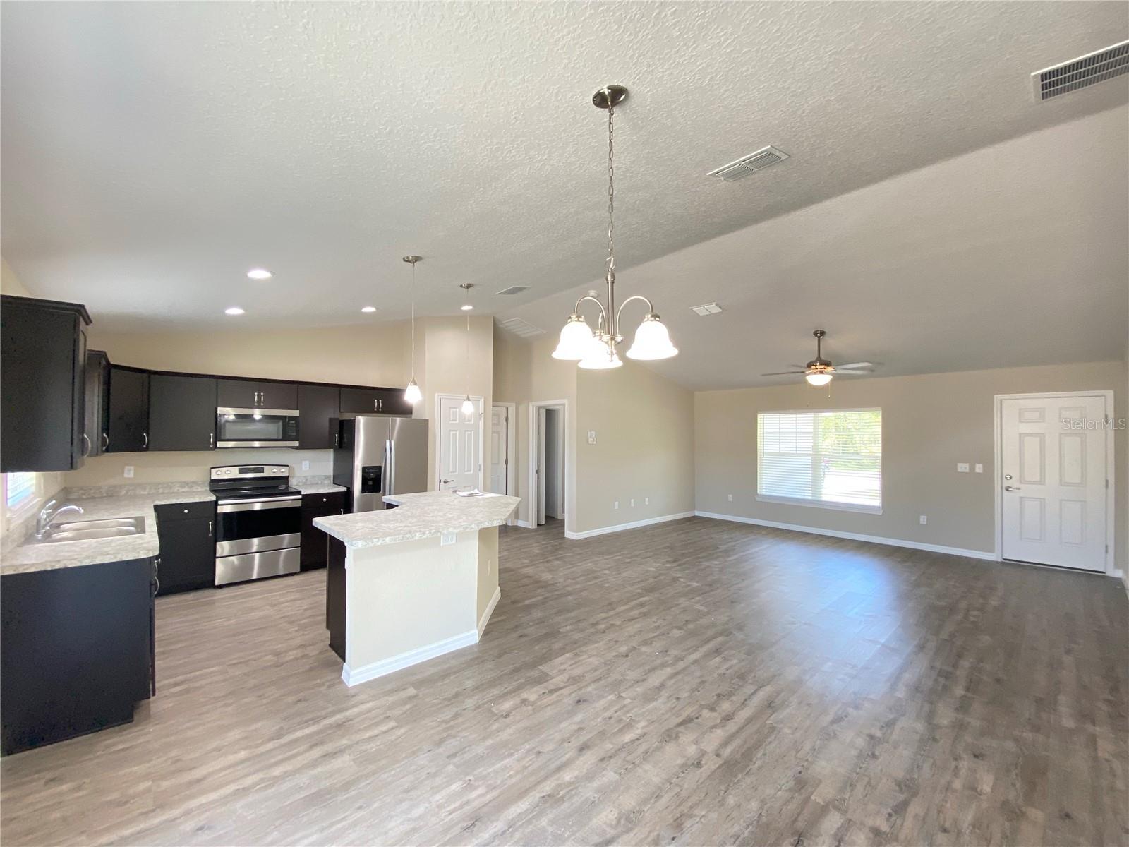 Image 4 of 30 For 16767 21st Terrace Road