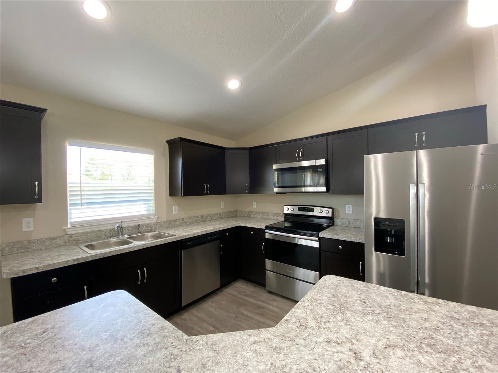 Image 7 of 30 For 16767 21st Terrace Road