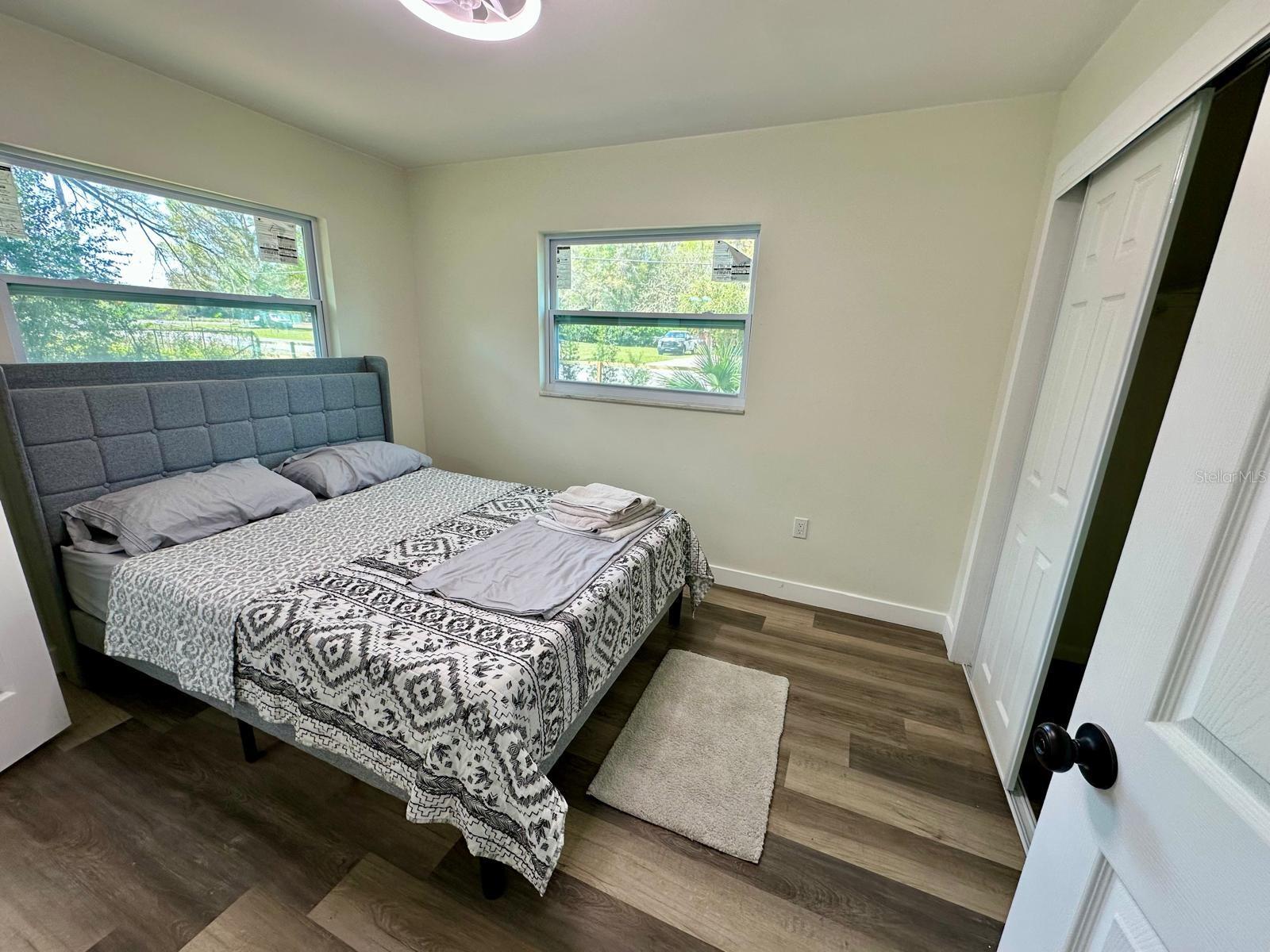 Image 10 of 13 For 1812 Northeast 50th