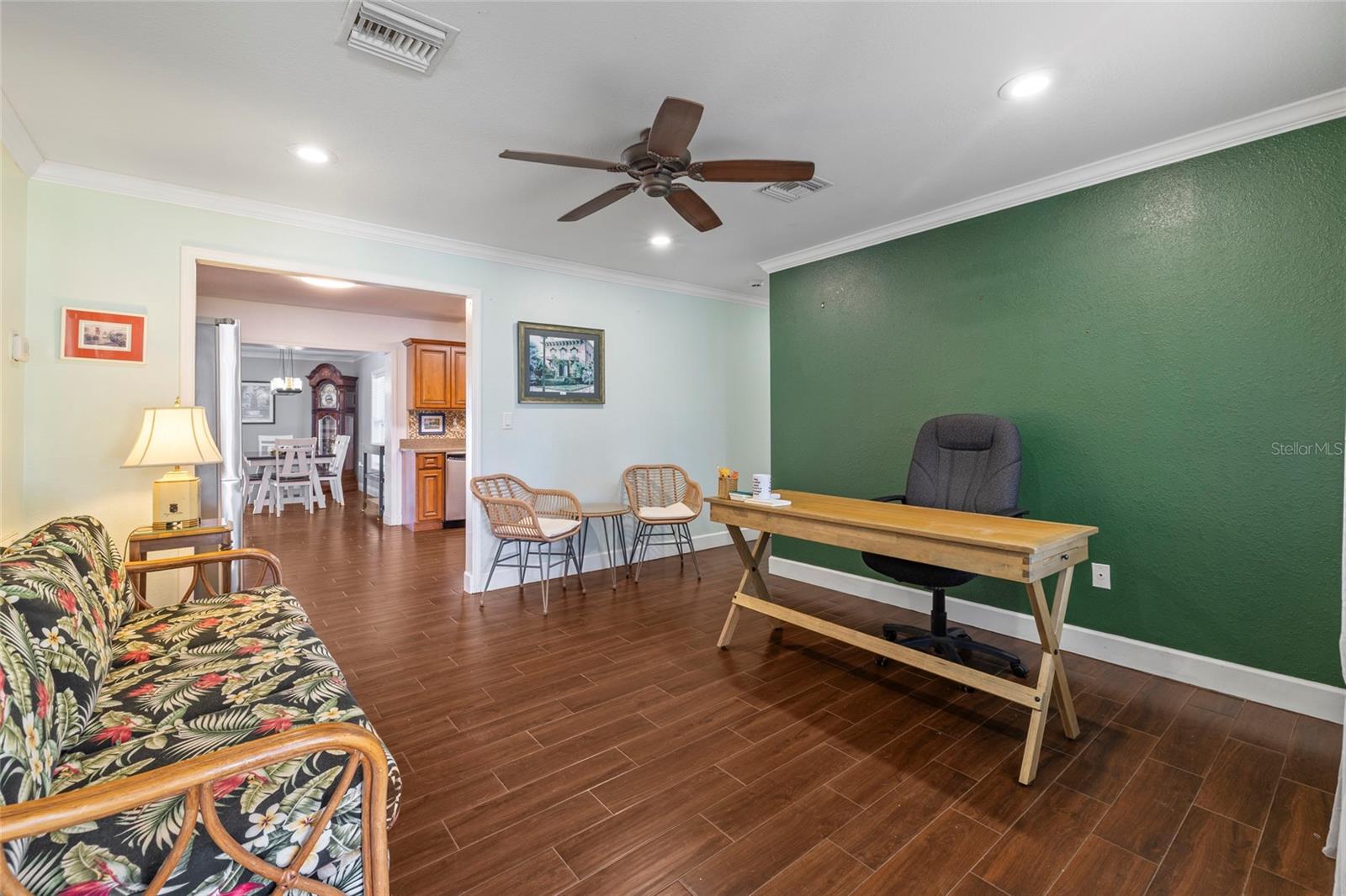 Image 12 of 77 For 5031 Lakewood Road