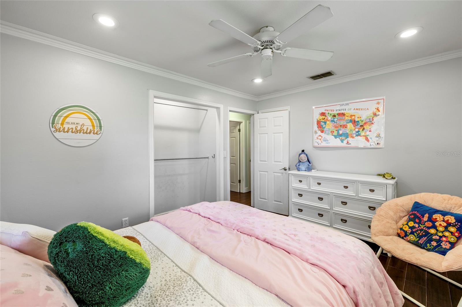 Image 28 of 77 For 5031 Lakewood Road