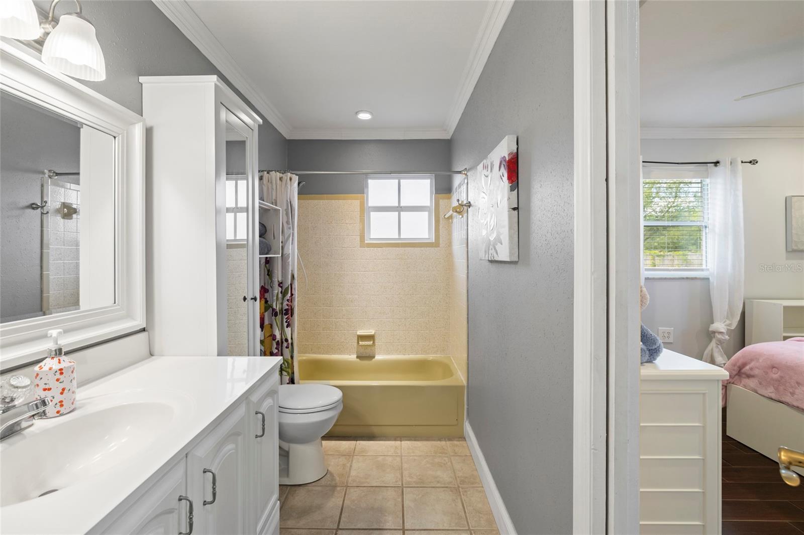 Image 30 of 77 For 5031 Lakewood Road