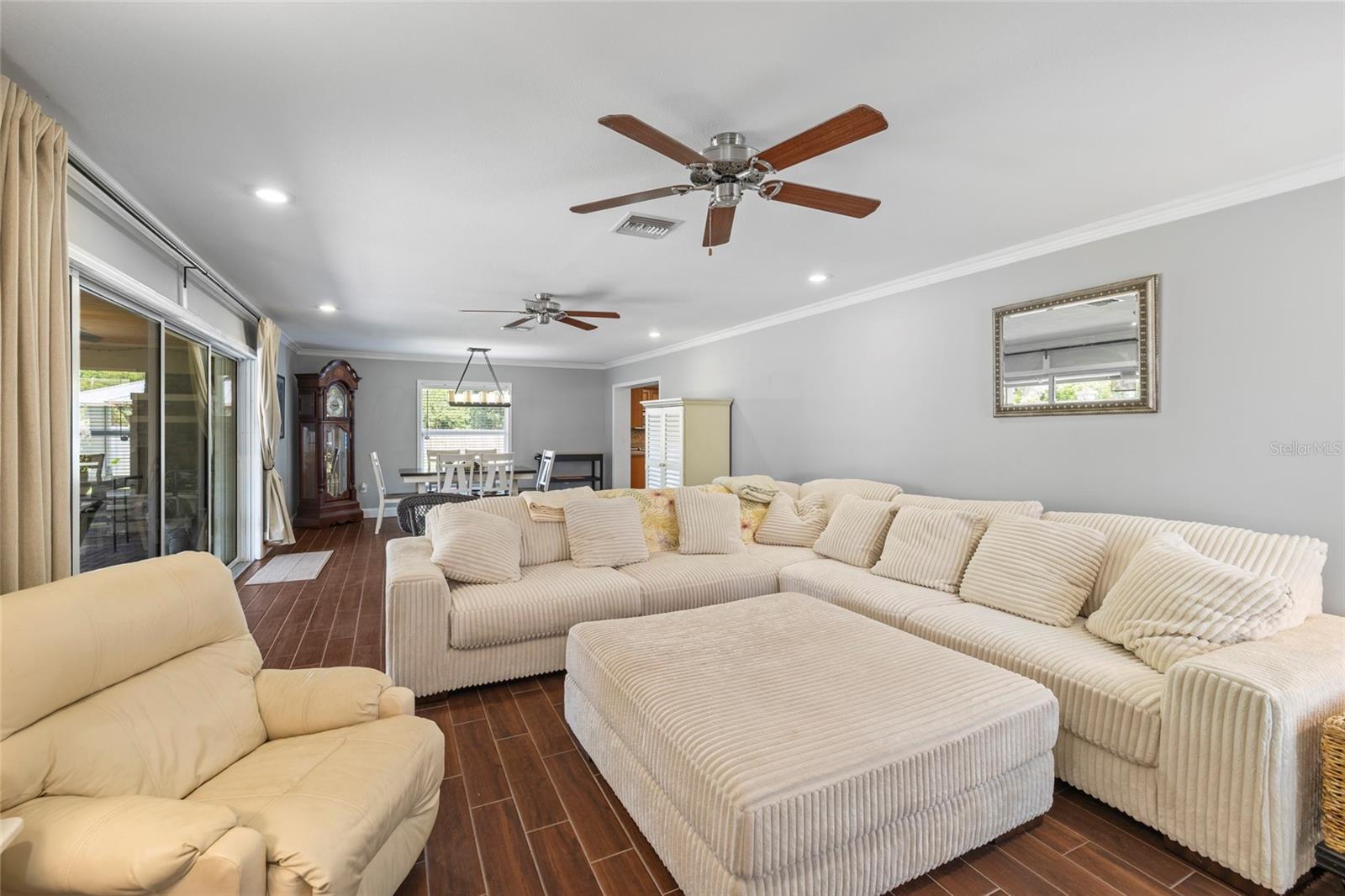 Image 42 of 77 For 5031 Lakewood Road