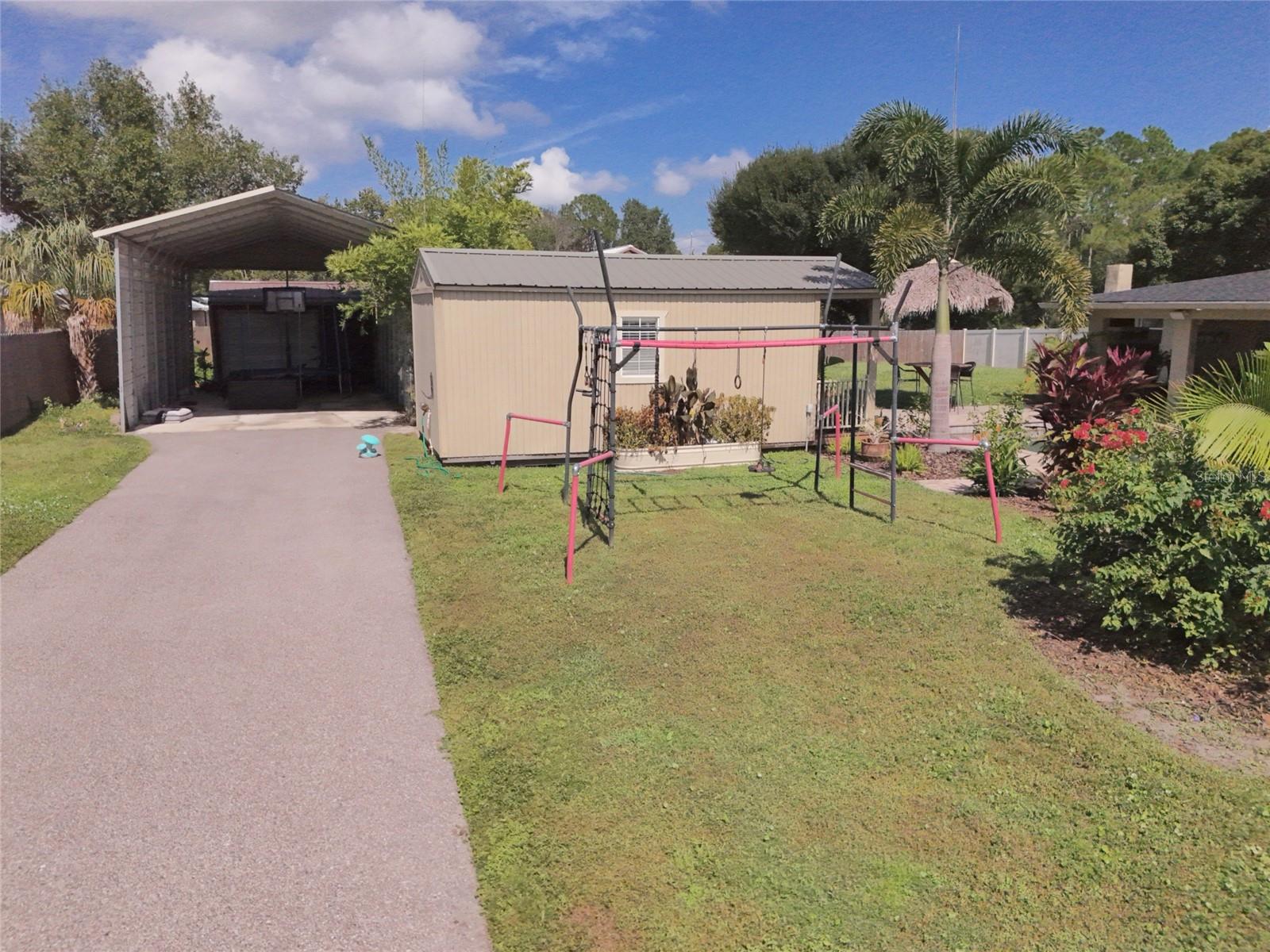 Image 6 of 77 For 5031 Lakewood Road