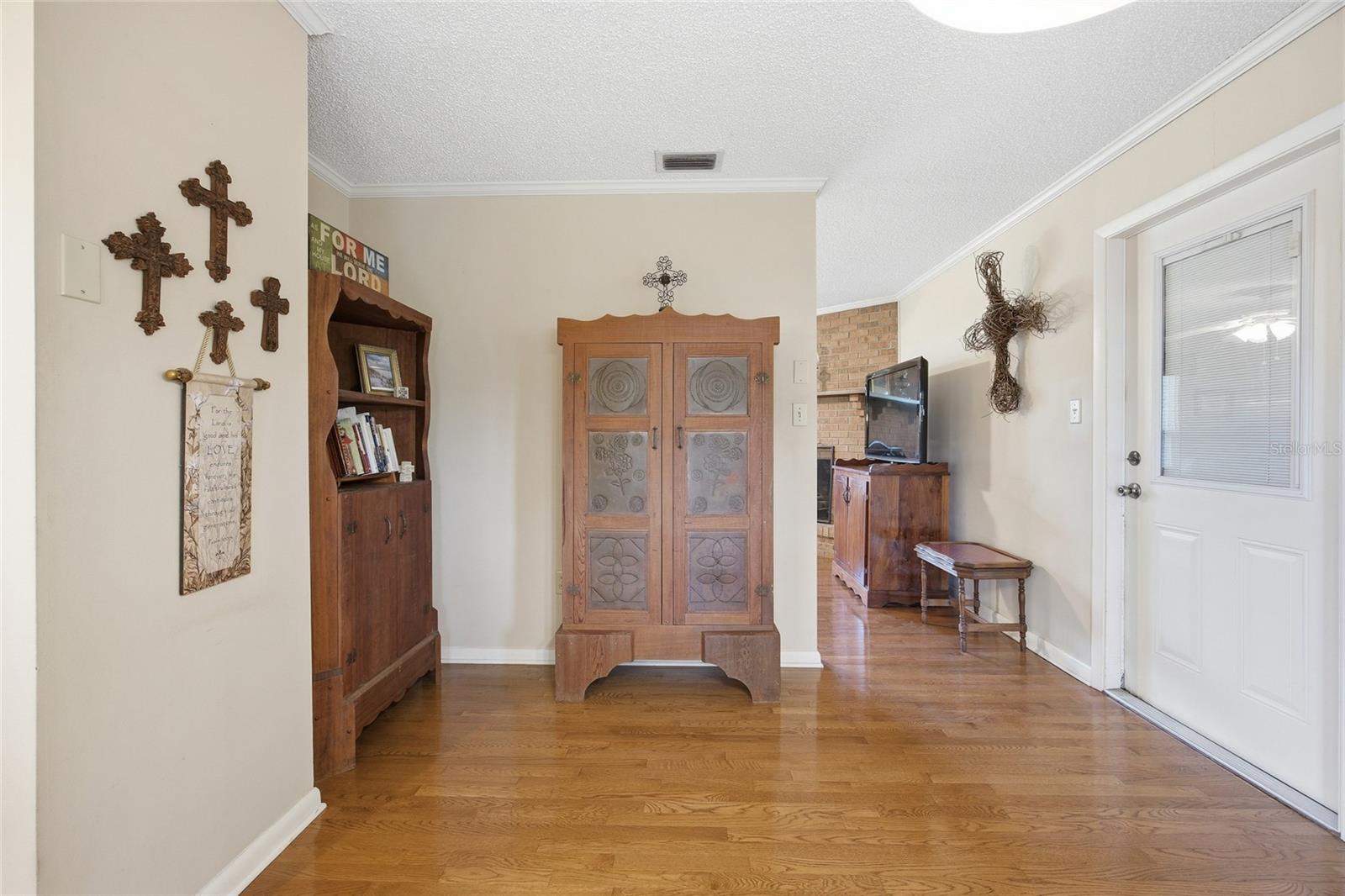 Image 11 of 30 For 1705 5th Street