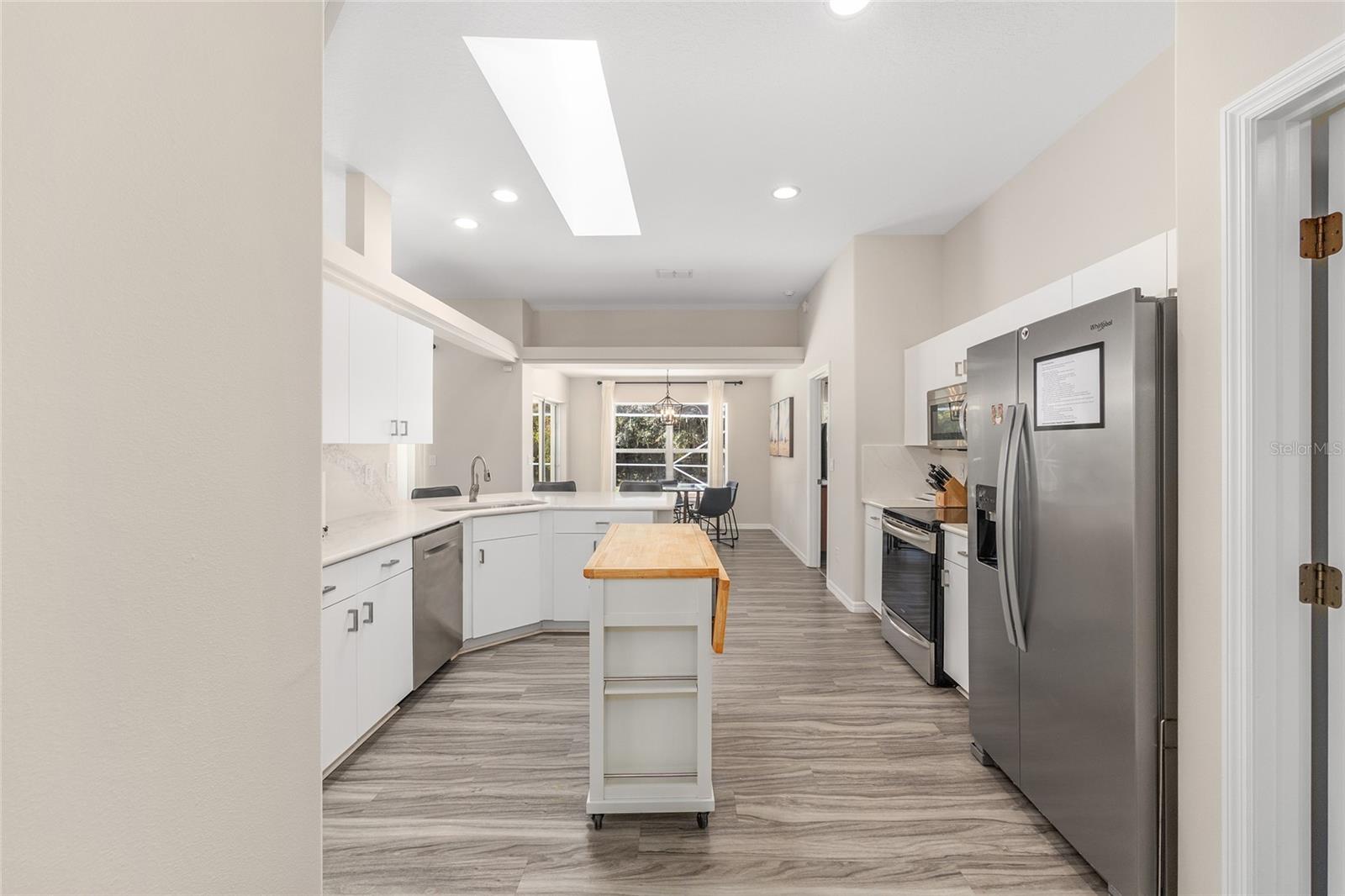 Image 20 of 73 For 5248 82nd Court