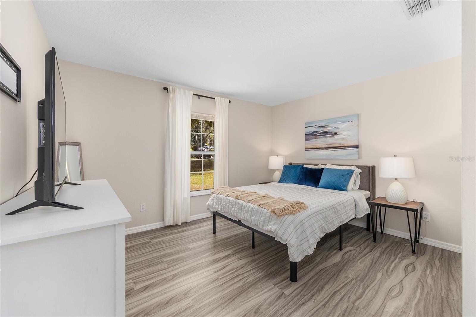 Image 39 of 73 For 5248 82nd Court