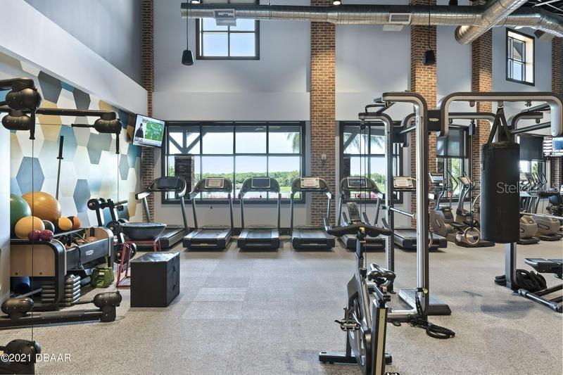 Listing photo id 39 for 3508 55th Court