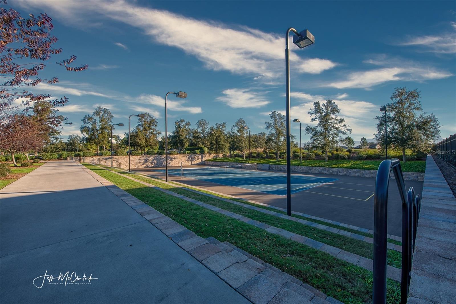 Listing photo id 40 for 3508 55th Court