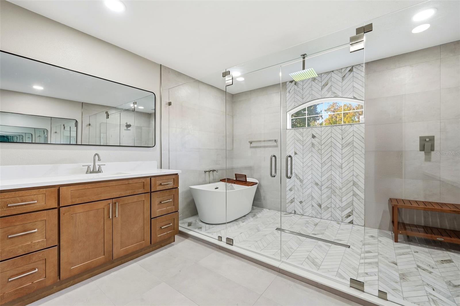 Image 12 of 64 For 3307 18th Court