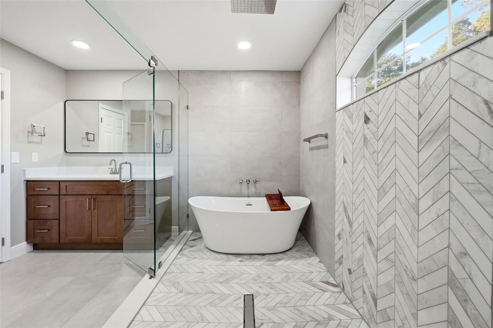 Image 13 of 64 For 3307 18th Court