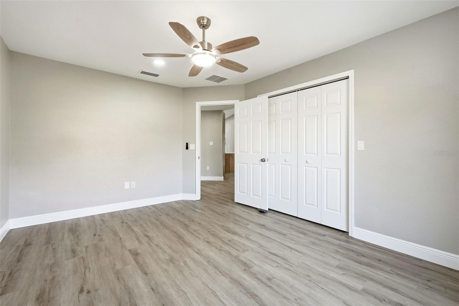 Image 36 of 64 For 3307 18th Court