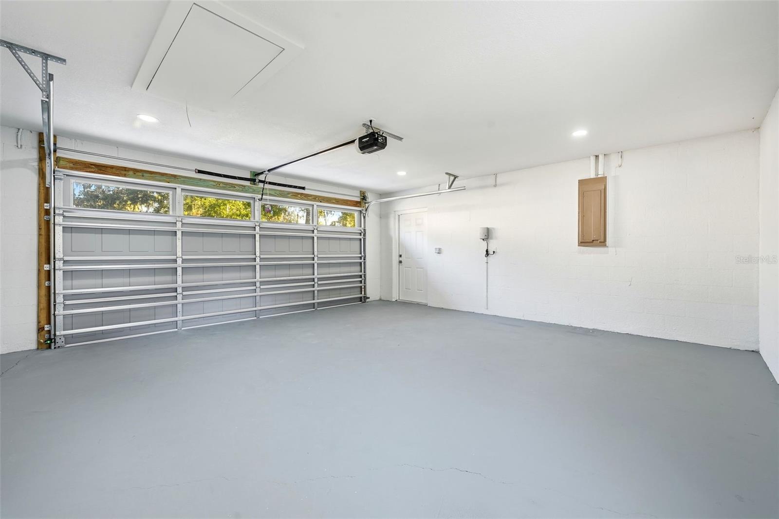 Image 52 of 64 For 3307 18th Court