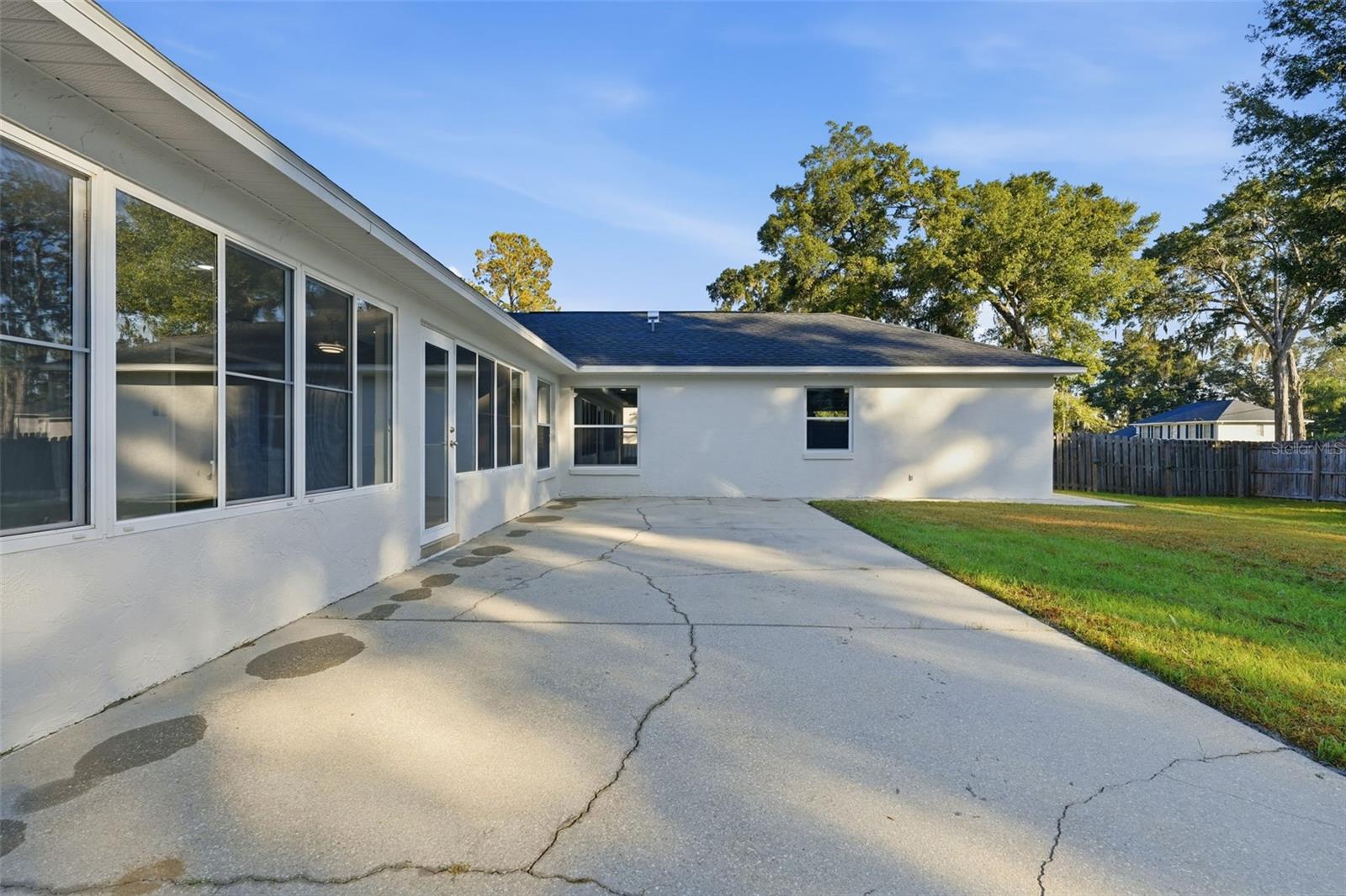 Image 55 of 64 For 3307 18th Court