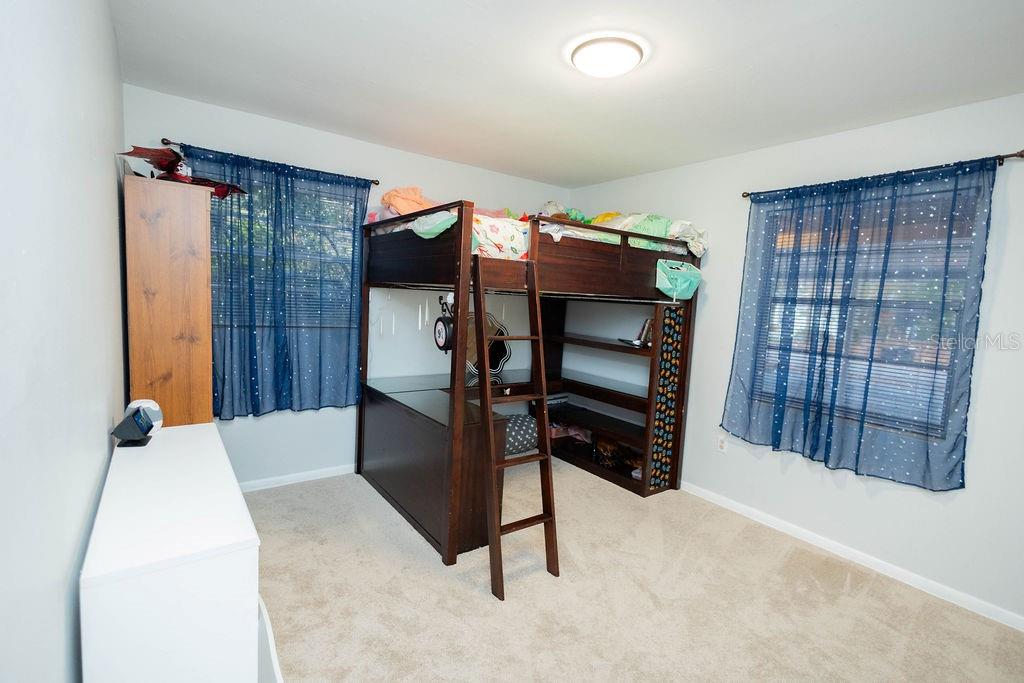 Image 25 of 28 For 432 Theresa Court