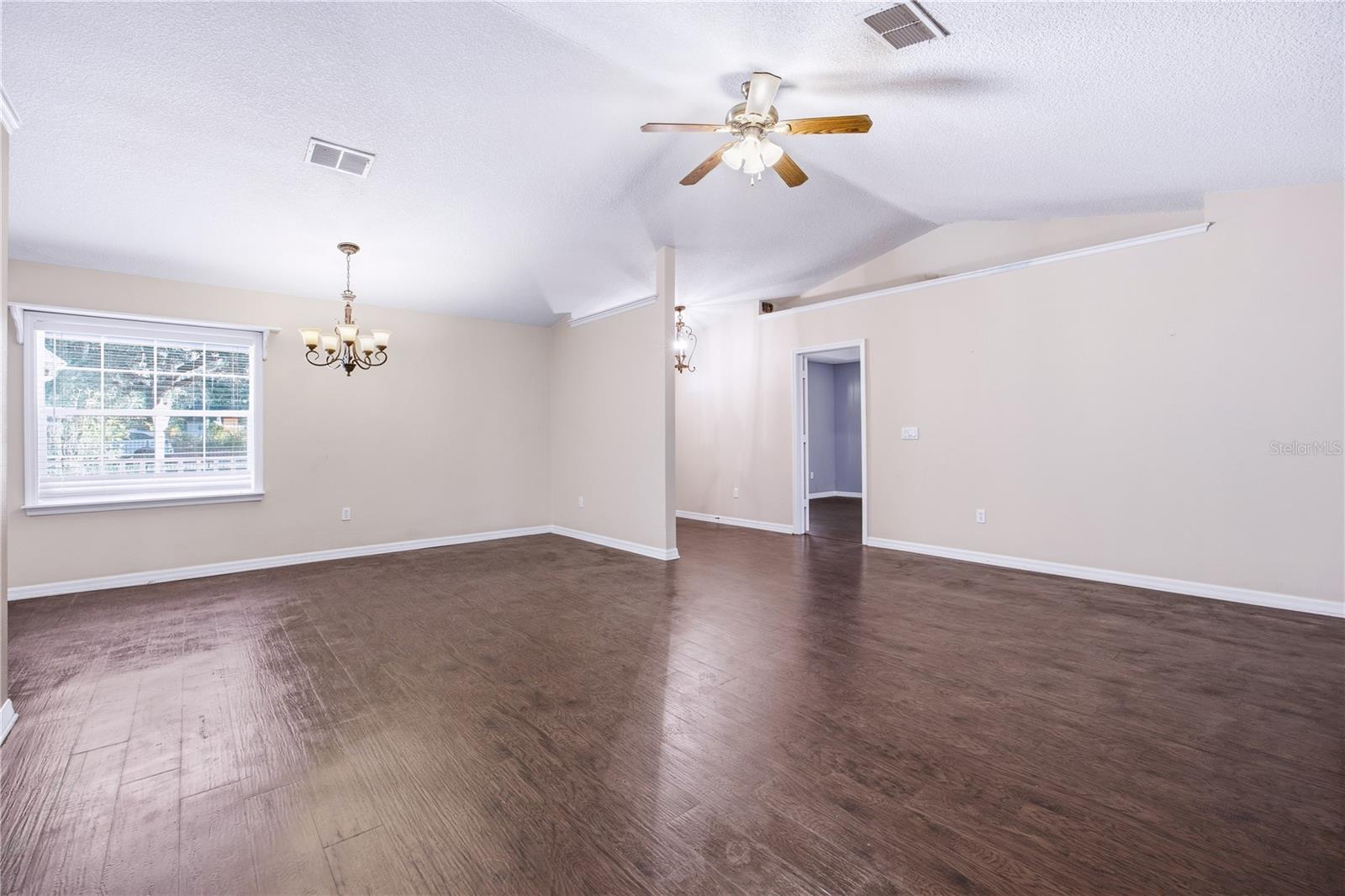 Image 10 of 45 For 10160 136th Avenue