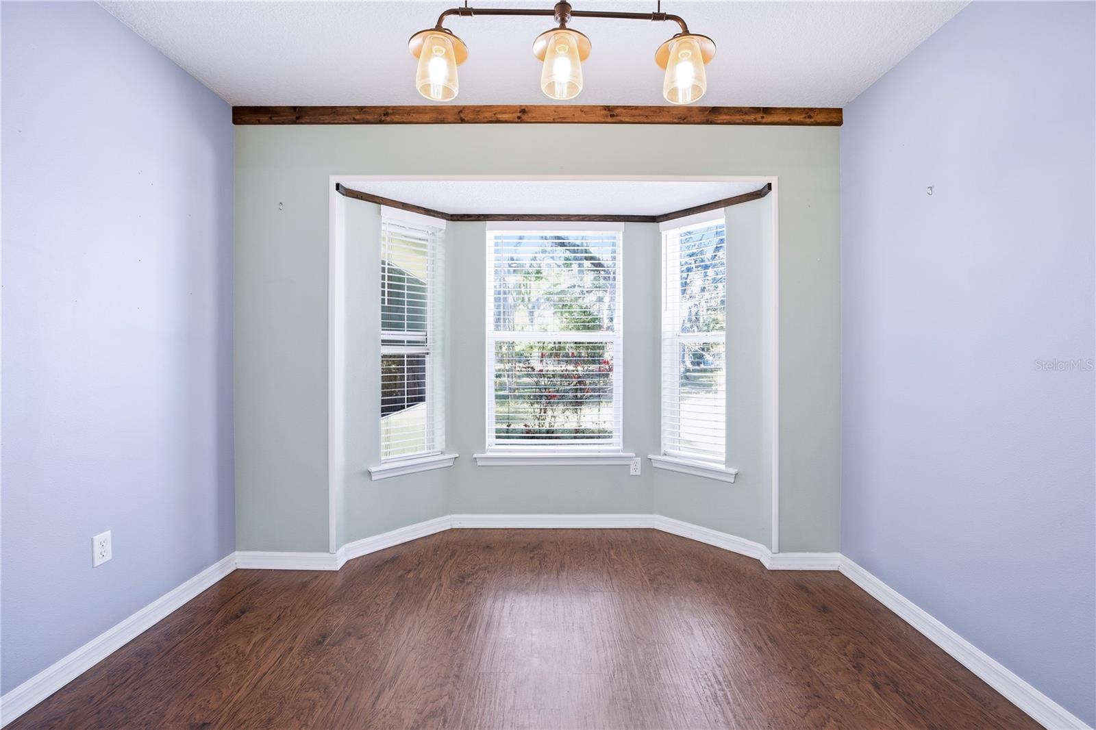 Image 11 of 45 For 10160 136th Avenue