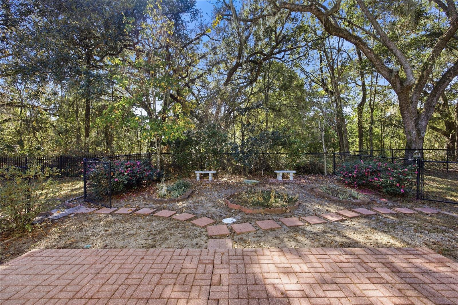 Image 29 of 45 For 10160 136th Avenue