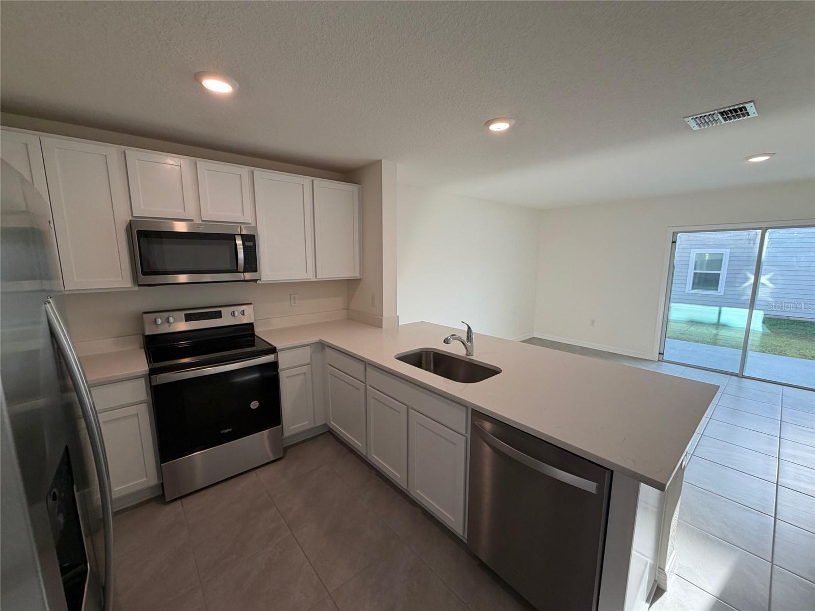 Image 6 of 31 For 6685 81st Loop