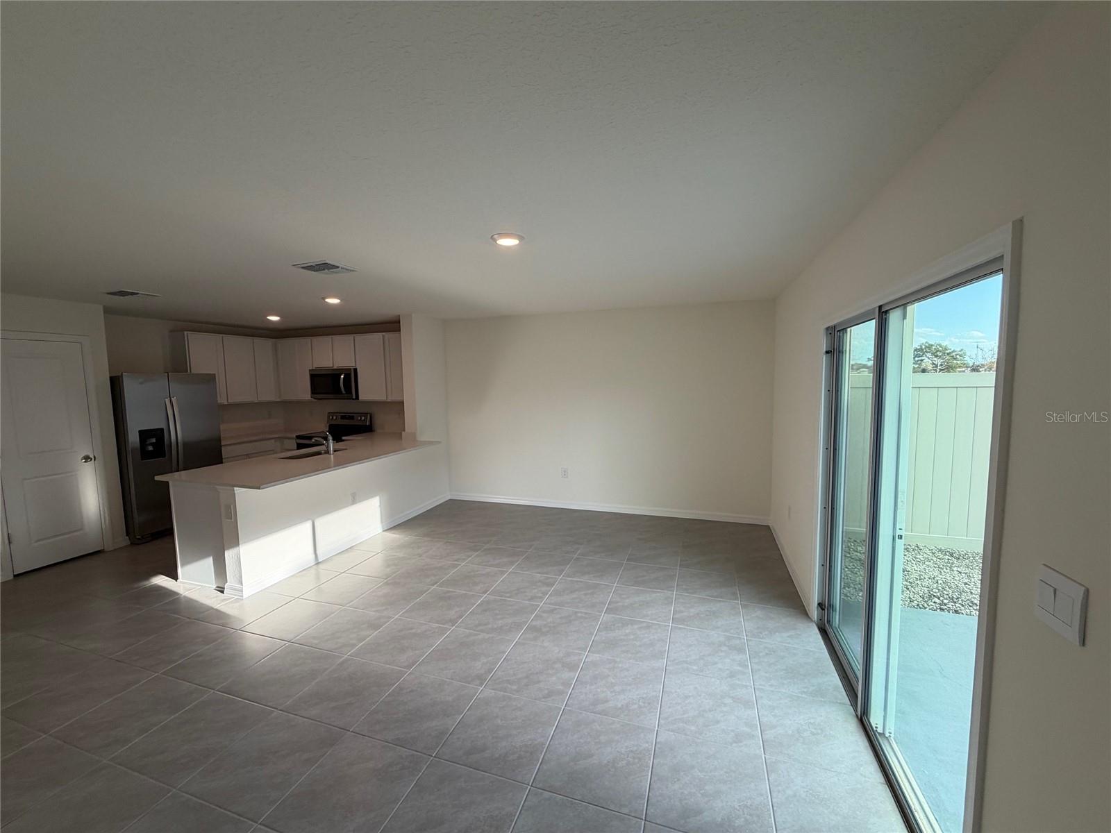 Image 8 of 31 For 6685 81st Loop