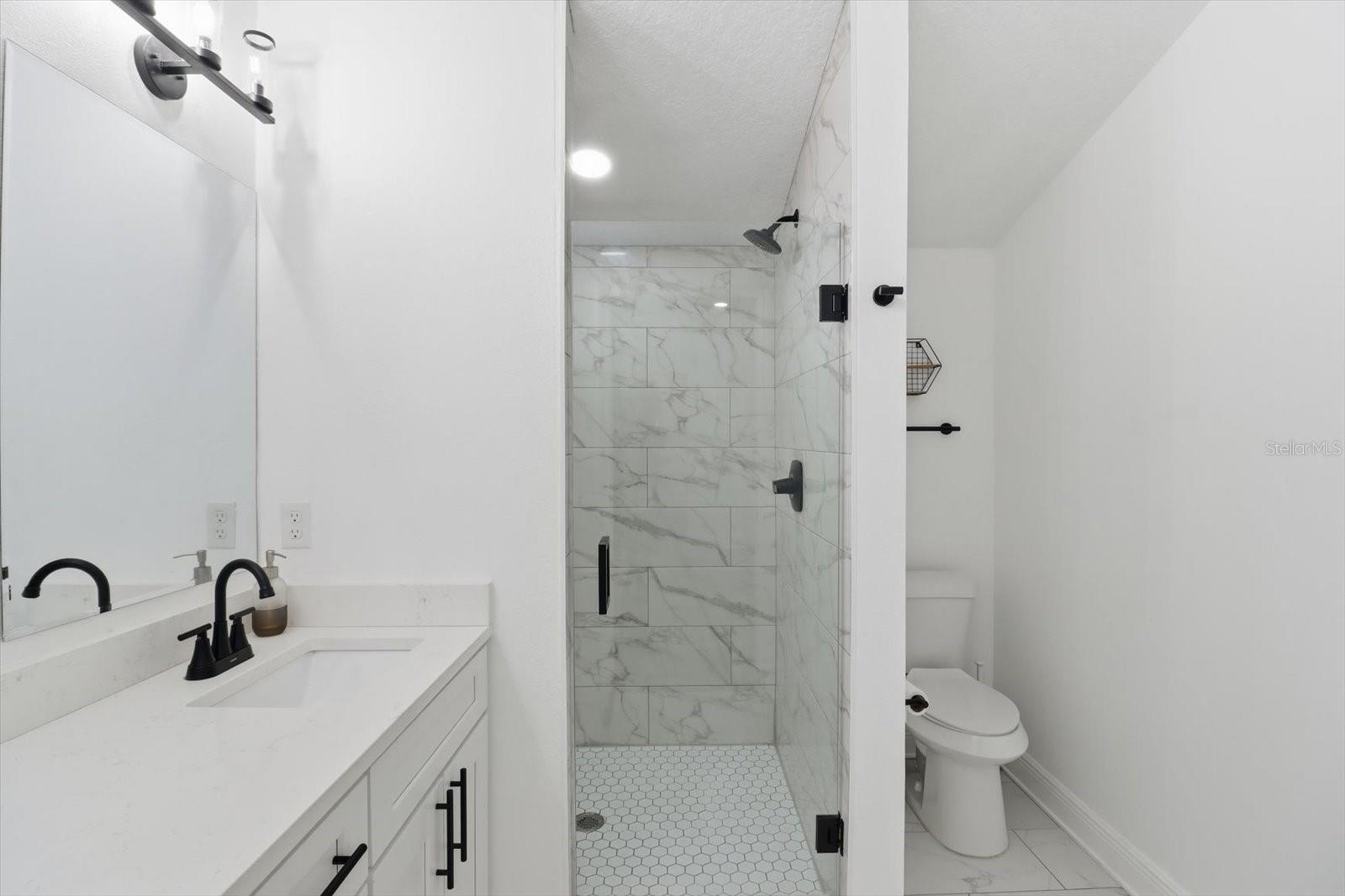 Image 24 of 41 For 3902 Suwanee Avenue