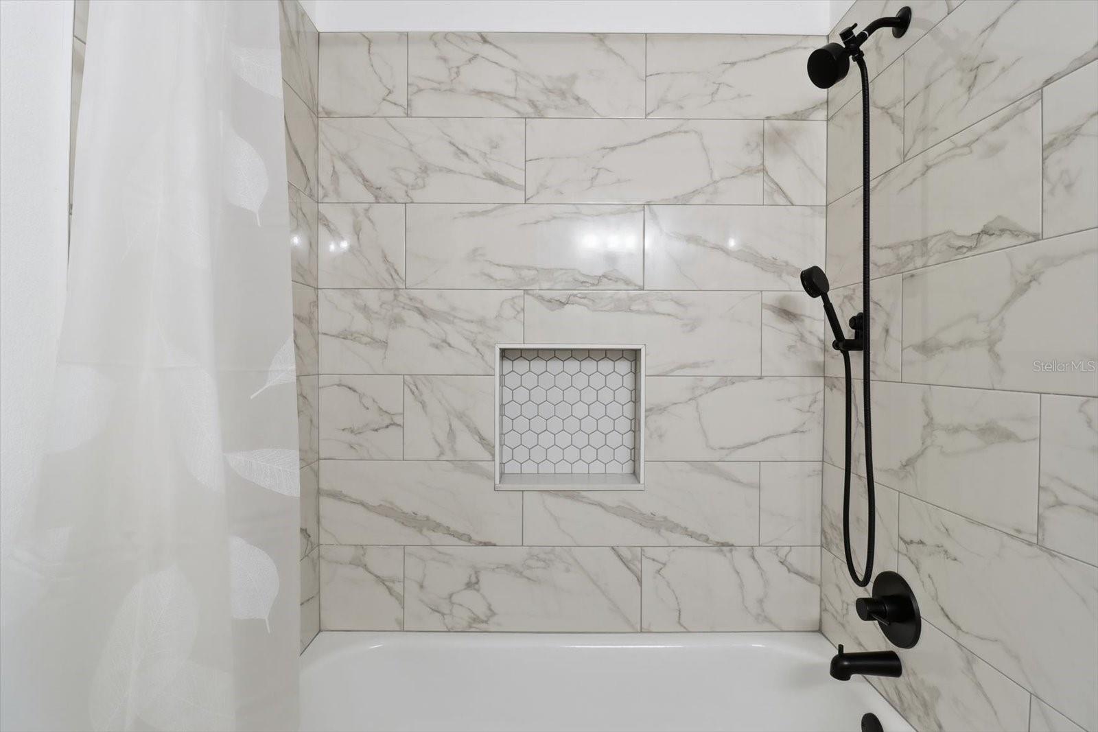 Image 27 of 41 For 3902 Suwanee Avenue